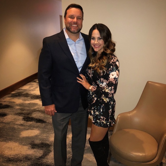 Meet your Posher, Logan - Picture 4 of 5